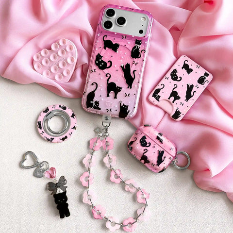 Lucky Kittens Glitter MagSafe Wallet