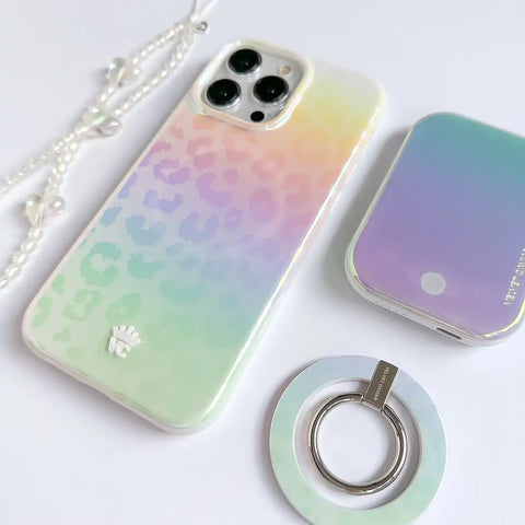 White Opal Portable MagSafe Charger Power Pack